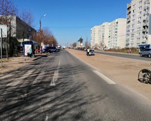 Госавтоиспекторы разыскиваю водителя, совершившего наезд на 27-летнего велосипедиста в Дзержинске