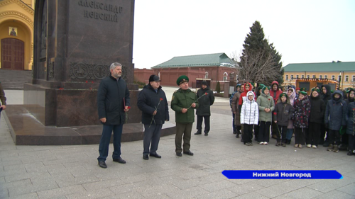 Служба в честь защитников рубежей прошла в соборе Александра Невского