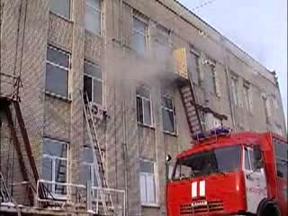 Производственное оборудование загорелось в одном из офисов в Приокском районе Нижнего Новгорода